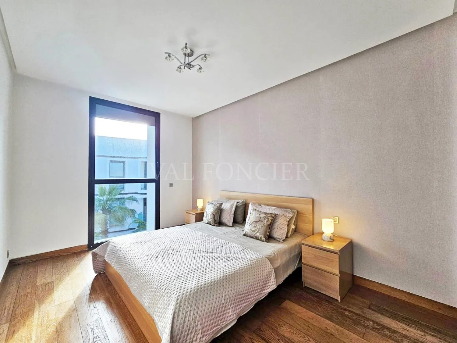 Location Appartement meublé 2chambres ensoleillé sans vis à vis Ain diab, Casablanca - الدار البيضاء (3)