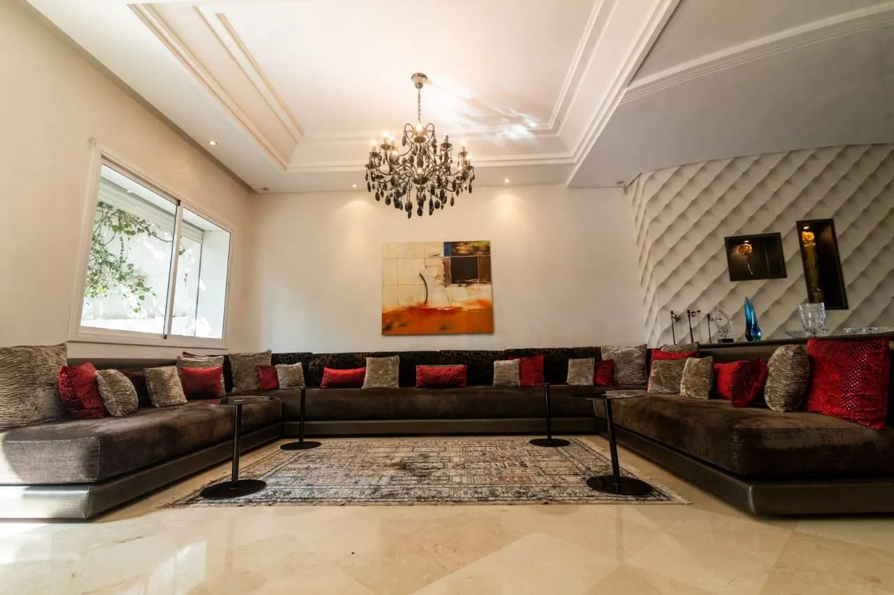 Villa Meublée à louer à Ain Diab - الدار البيضاء (3)