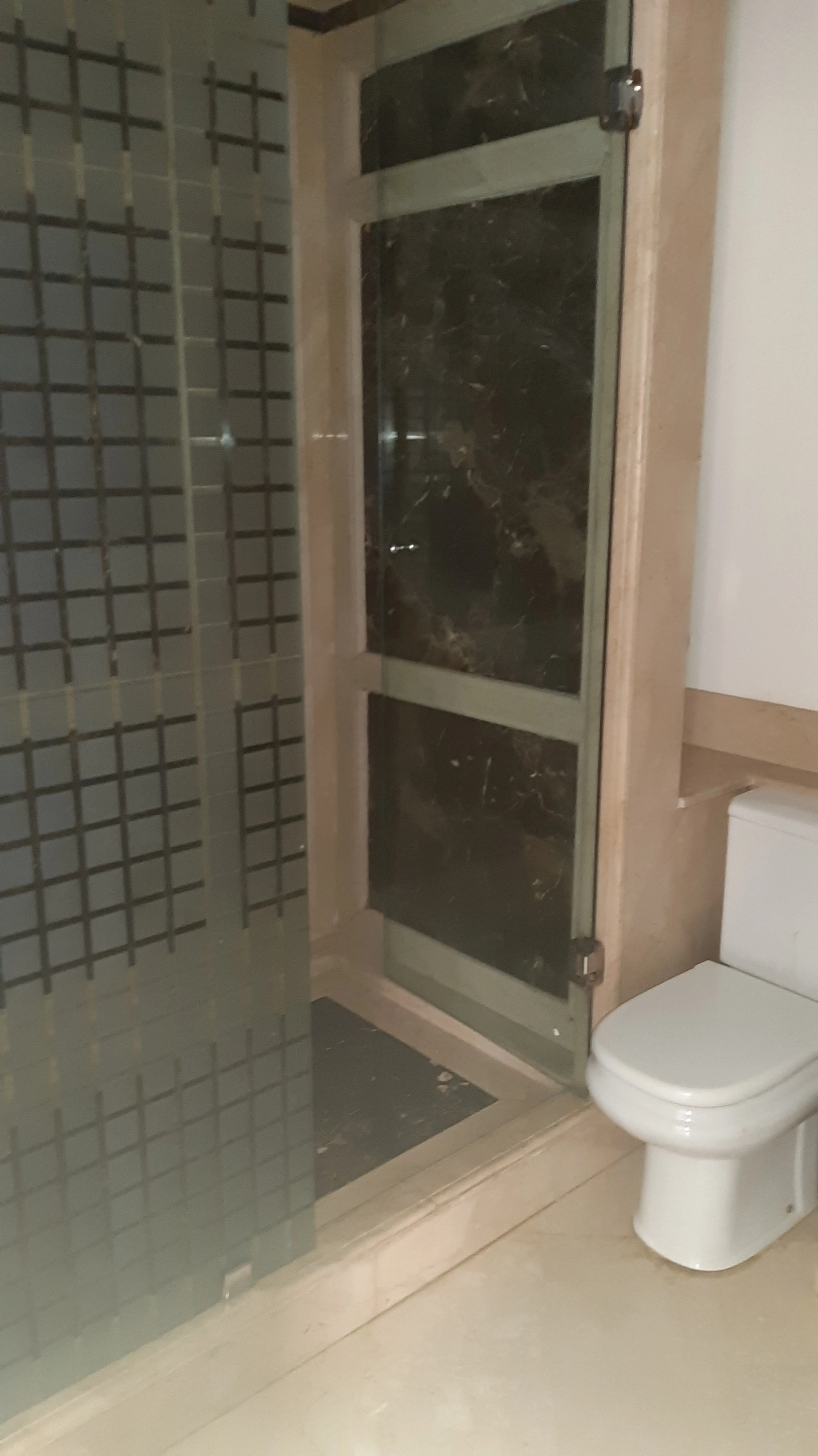 Appartement à louer vide à Ain Diab - الدار البيضاء (3)
