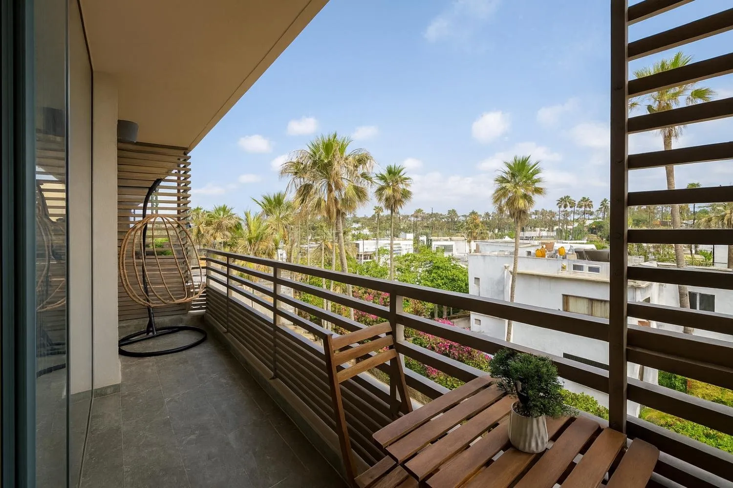 Location superbe studio meublé avec terrasse, piscine et accès à la mer Ain Diab, - الدار البيضاء