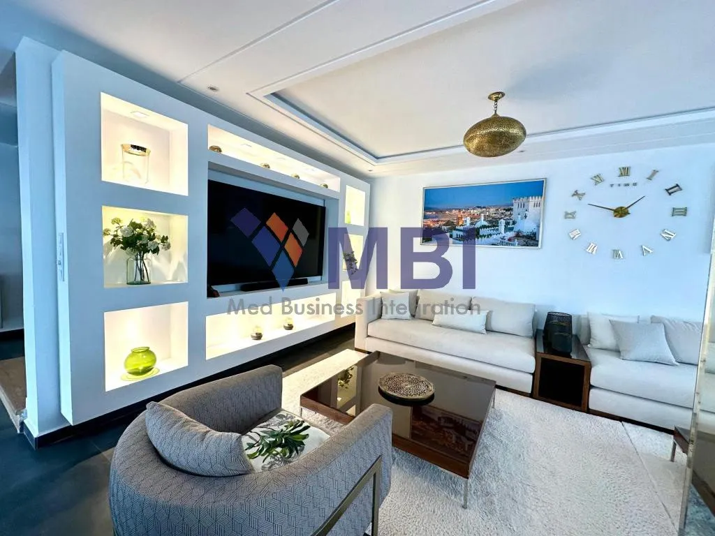 Duplex Meublé Haut Standing à Louer L.N.T.2150 - طنجة (2)