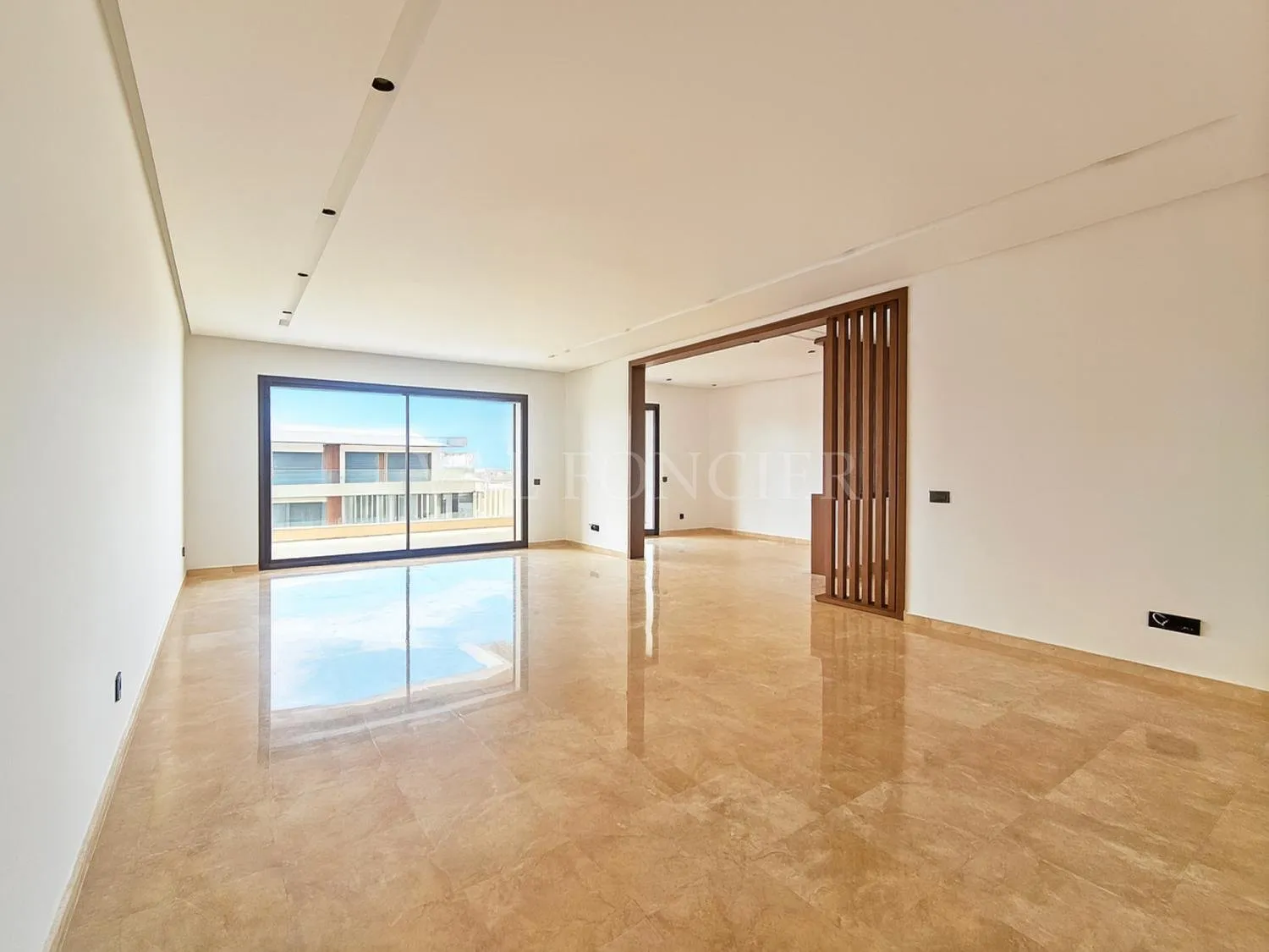 Location Magnifique appartement avec terrasse et vue mer 210m2 à Ain Diab Extension, Casablanca - الدار البيضاء (3)