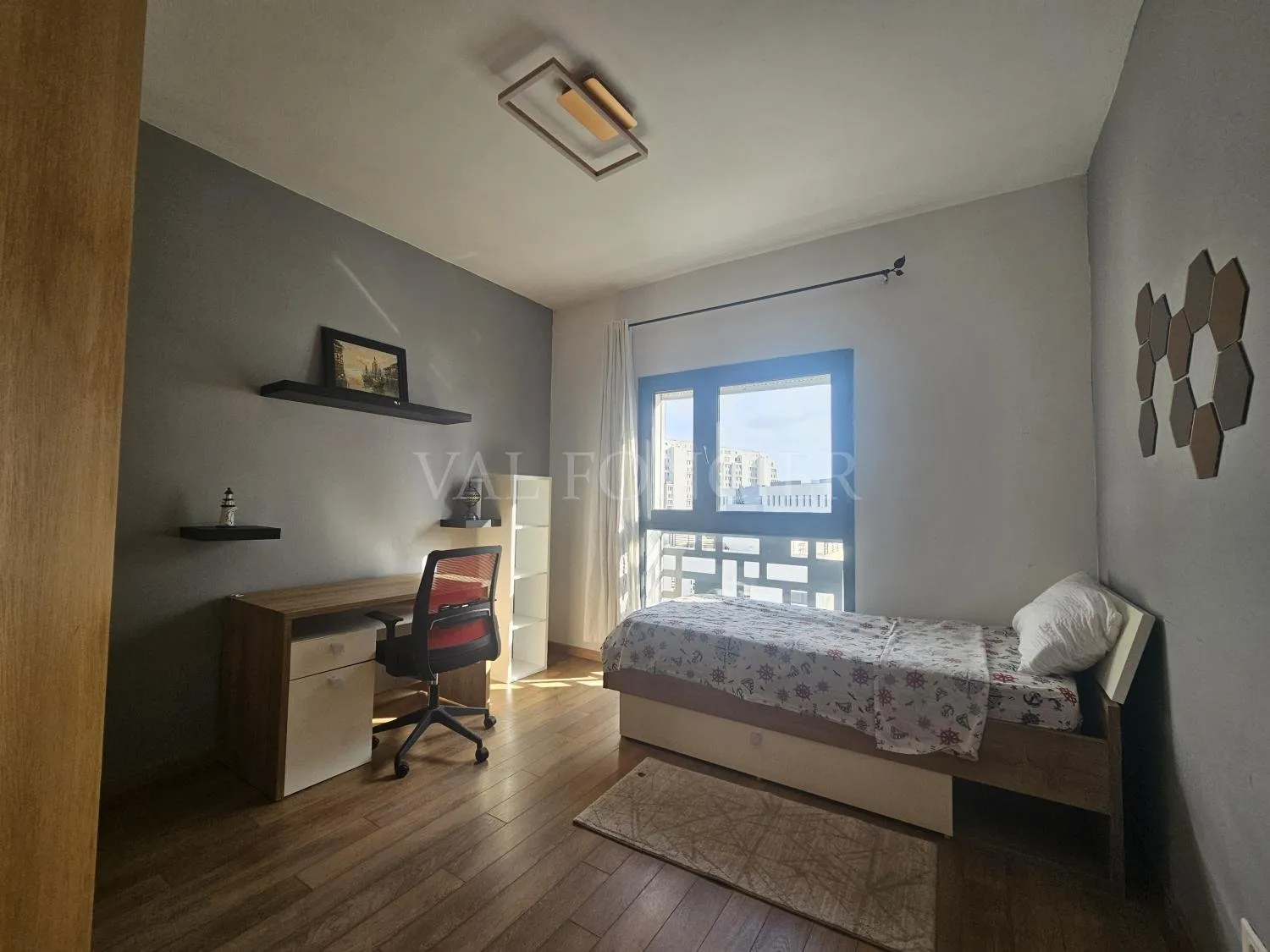 Location d'un superbe Duplex 4chambres avec terrasse au CFC, Casablanca - الدار البيضاء (3)