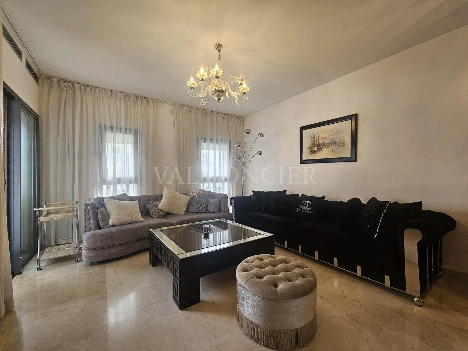 Location d'un superbe Duplex 4chambres avec terrasse au CFC, Casablanca - الدار البيضاء (2)