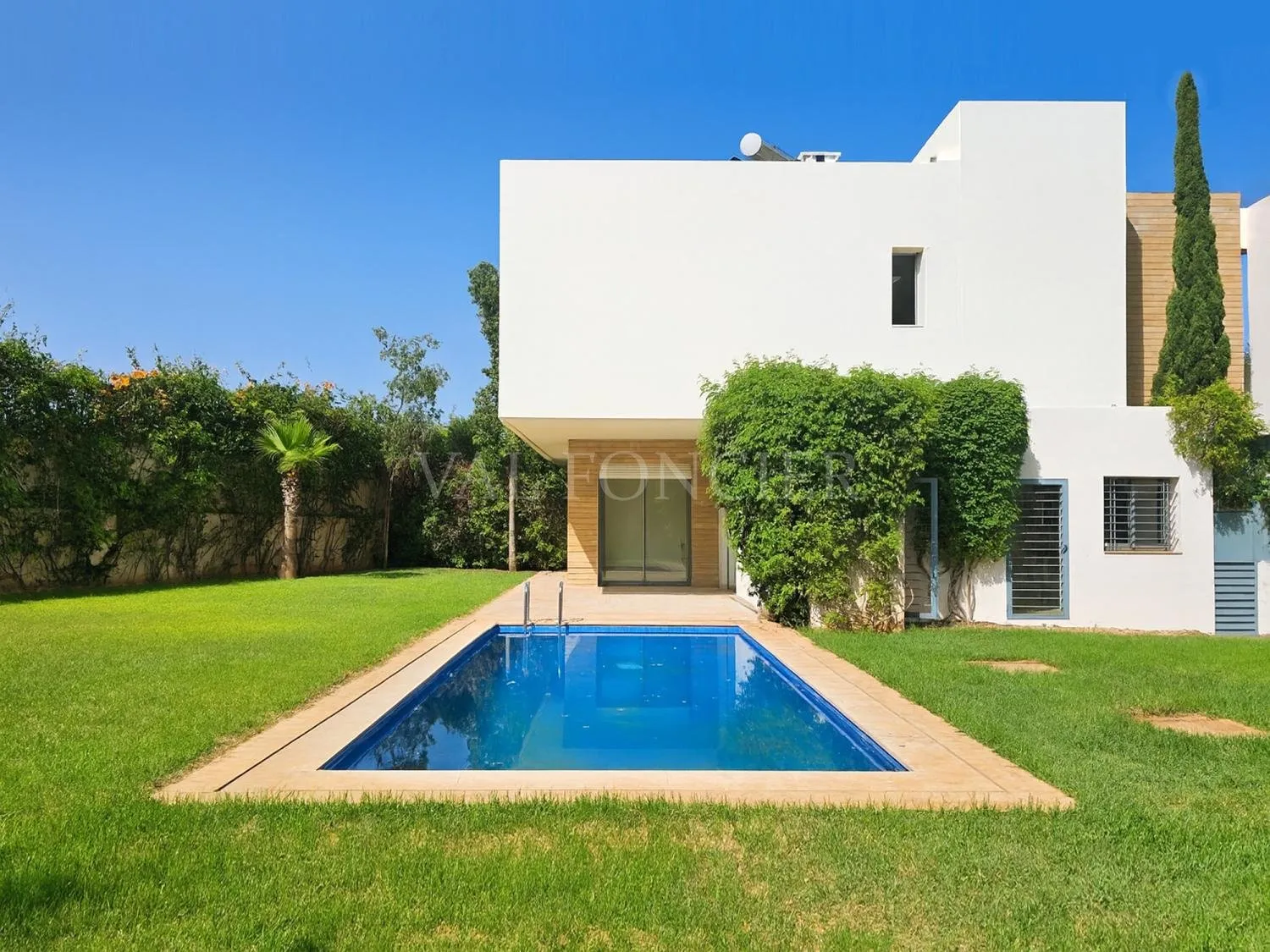 Location villa moderne 4chambres avec piscine à Californie, Casablanca - الدار البيضاء (2)