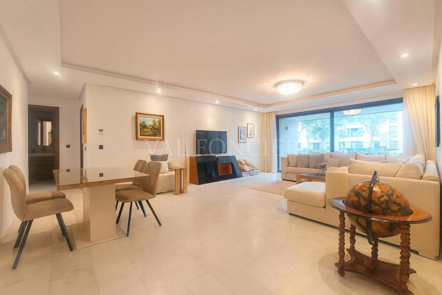 Location appartement meublé moderne en rez de jardin, Bouskoura ville verte - الدار البيضاء (3)