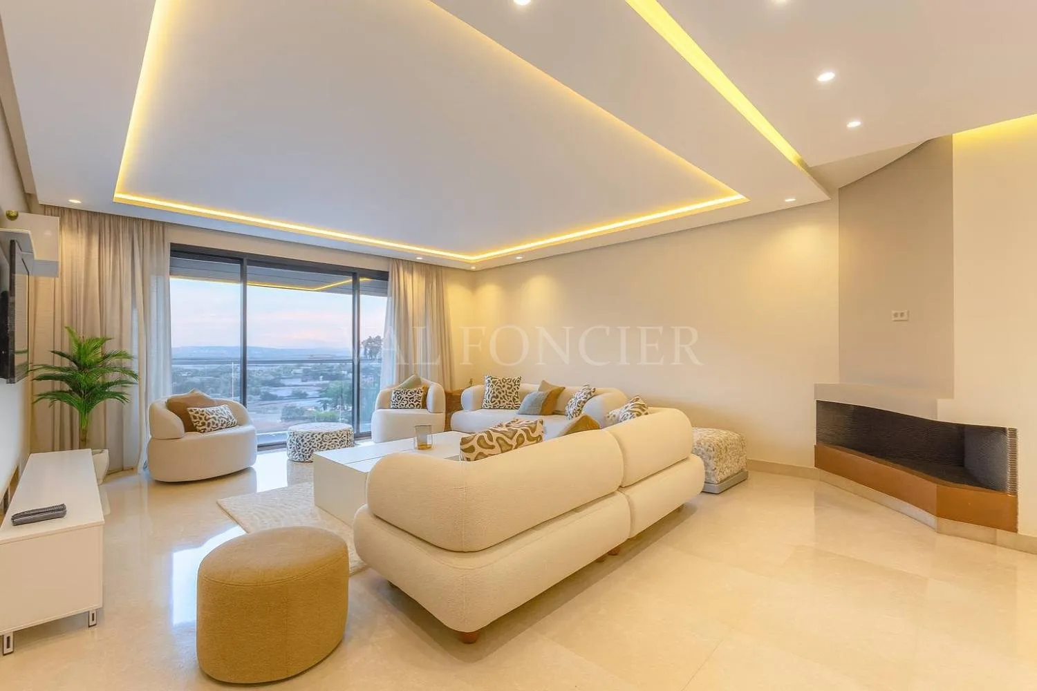 Location Exceptionnel appartement 172m2 avec terrasses sans vis-à-vis Ferme Bretonne - الدار البيضاء
