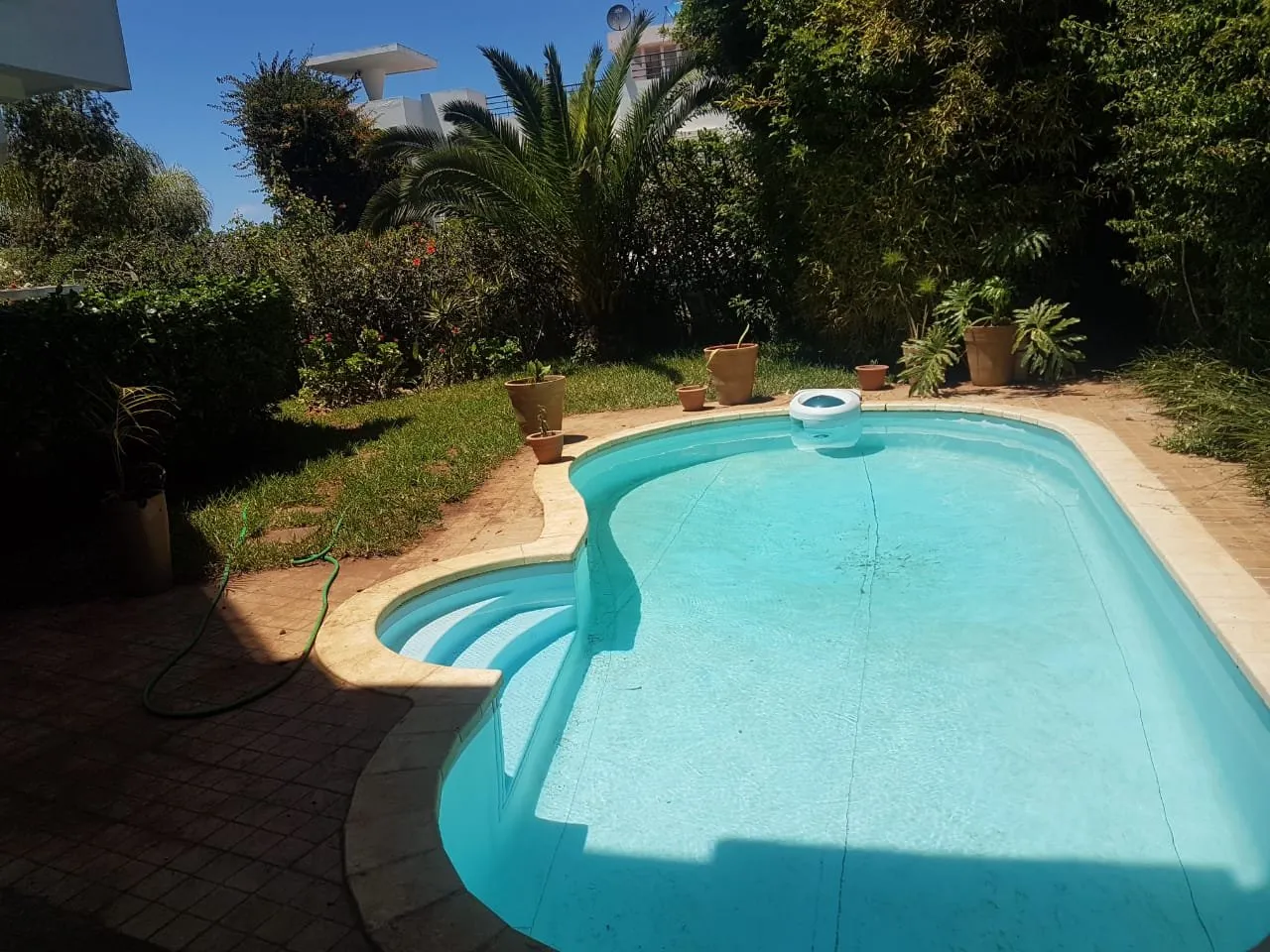 Villa à Louer avec piscine sur la Route d'Azemmour à Ain Diab - الدار البيضاء