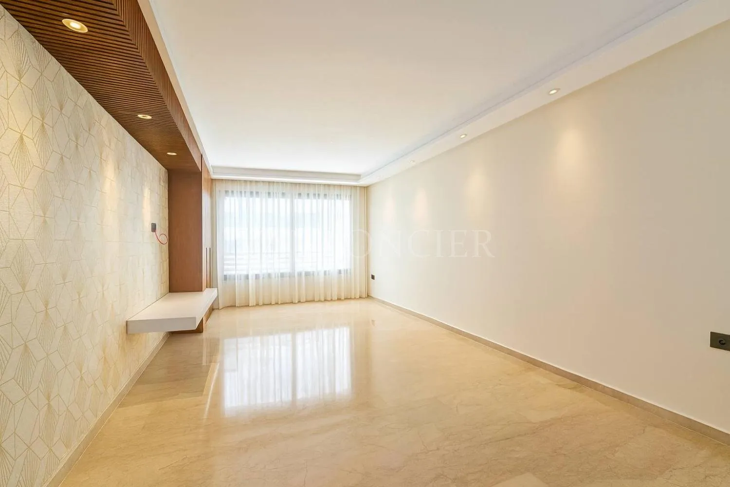 Location Appartement moderne 3 chambres – Bourgogne proche Anfa - الدار البيضاء (2)