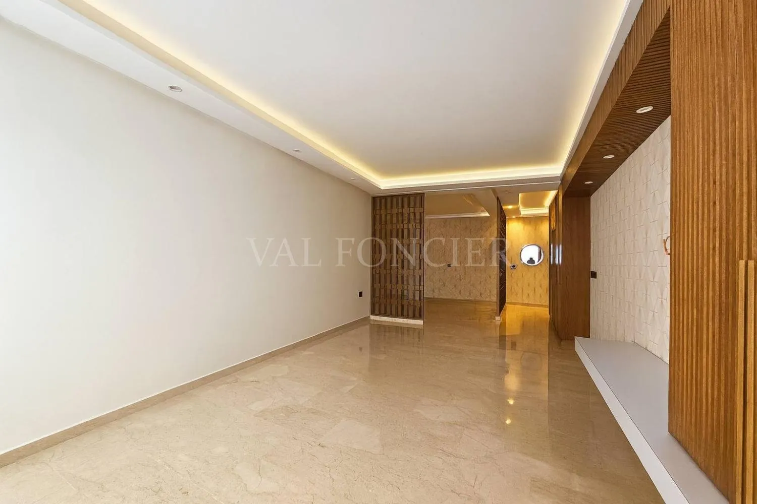 Location Appartement moderne 3 chambres – Bourgogne proche Anfa - الدار البيضاء (3)