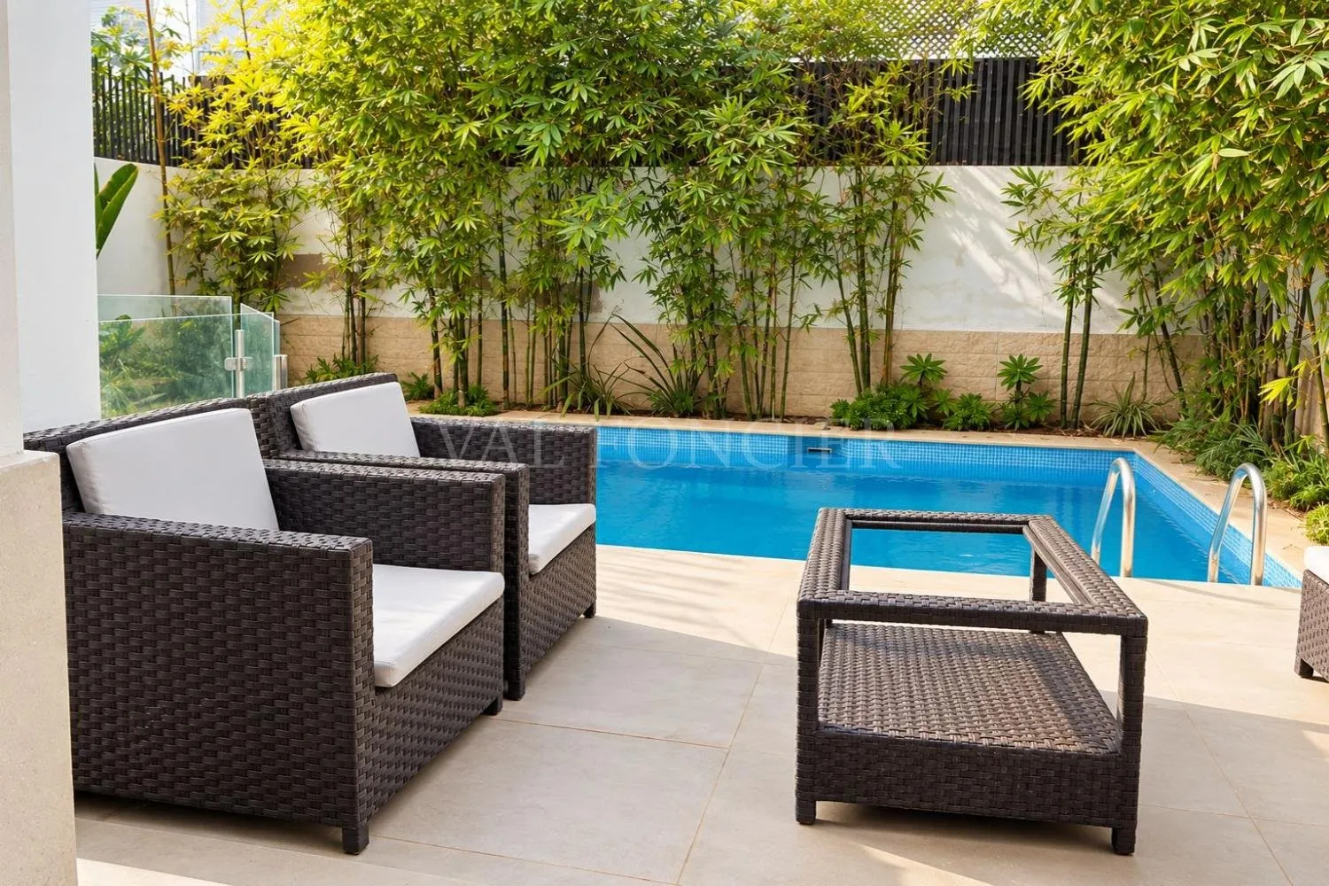 Location villa moderne 4chambres avec piscine à Dar Bouazza - الدار البيضاء (2)