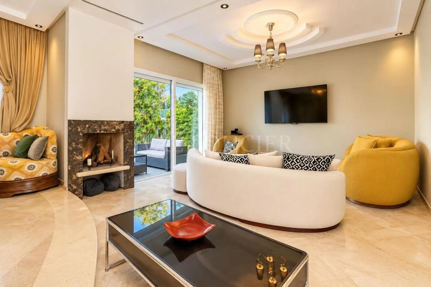 Location villa moderne 4chambres avec piscine à Dar Bouazza - الدار البيضاء (4)