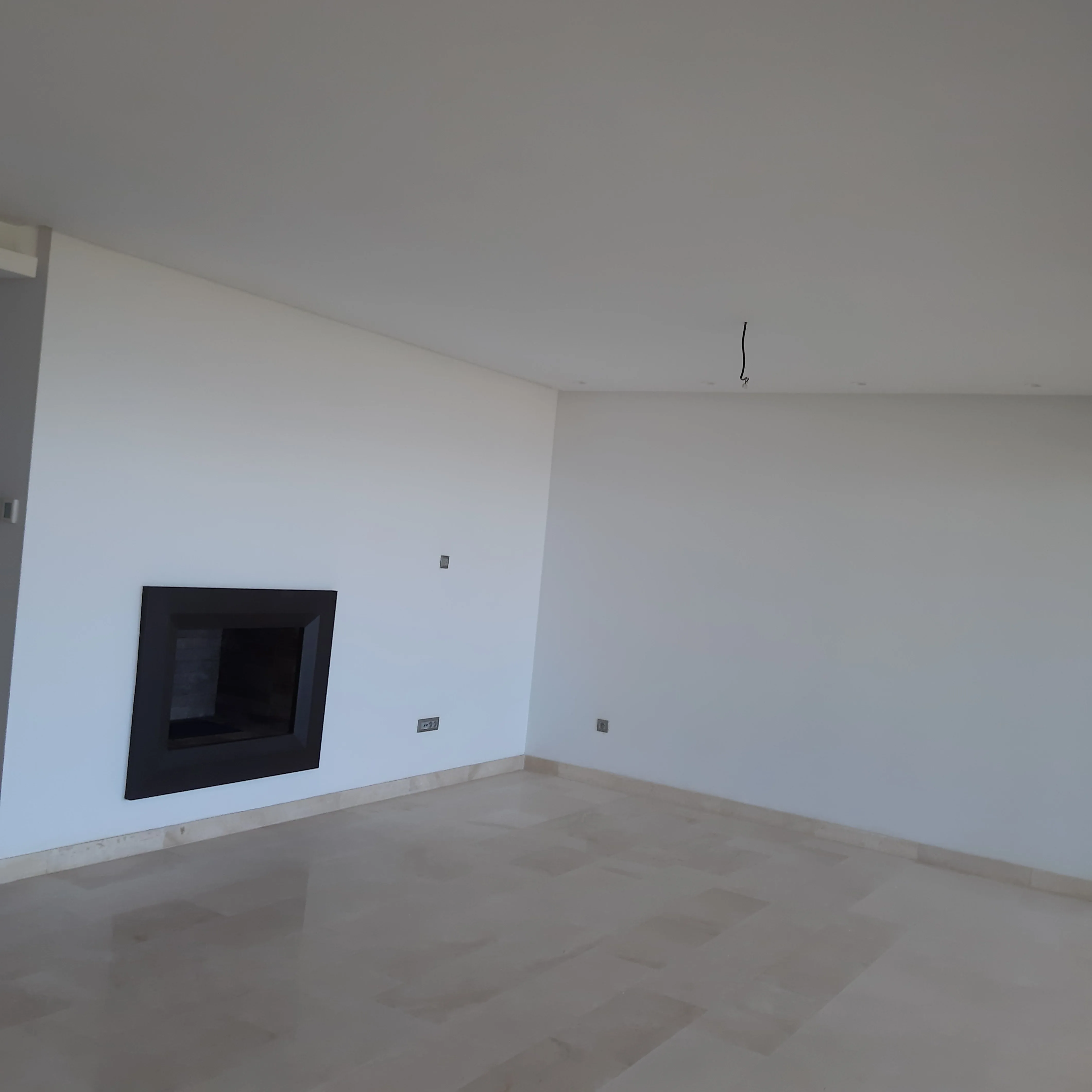 Appartement vide à louer à Ain Diab - الدار البيضاء (2)