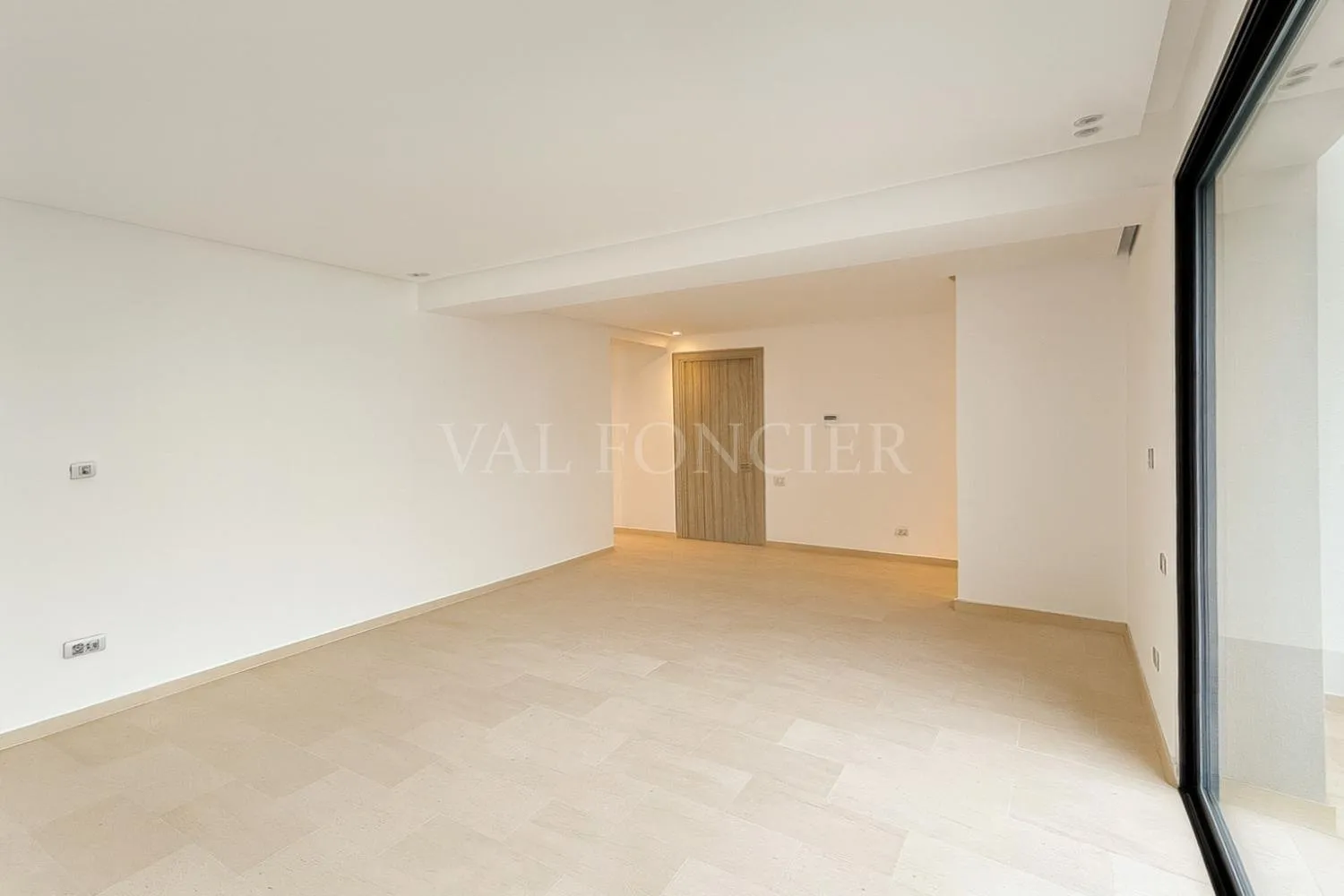 Location appartement moderne 2chambres avec terrasse et vue sur mer à Ain Diab - الدار البيضاء (4)
