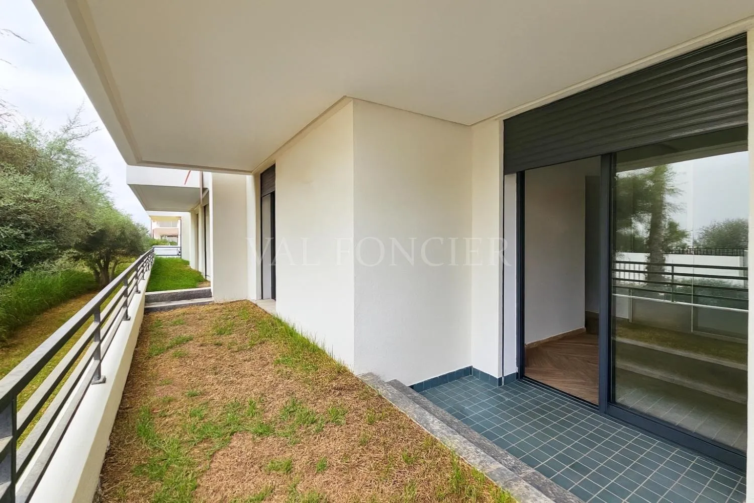 Location appartement Rez-de-jardin 3chambres moderne Ain Diab, Casablanca - الدار البيضاء