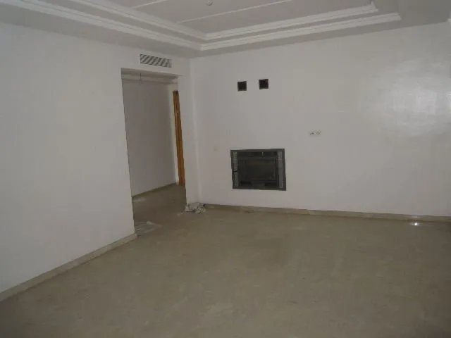 Appartement à louer vide à Oasis - الدار البيضاء