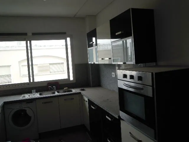 Appartement à louer vide à Oasis - الدار البيضاء (2)