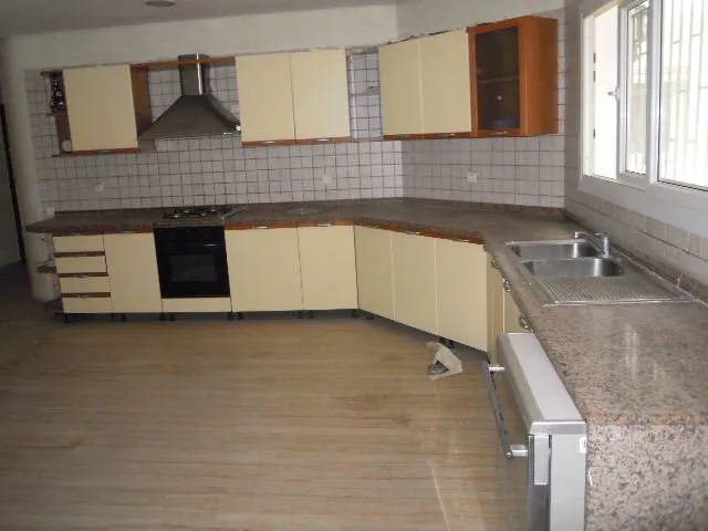 Appartement avec terrasse à louer vide à Gauthier - الدار البيضاء (3)