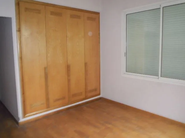 Appartement à louer vide à Oasis - الدار البيضاء (2)