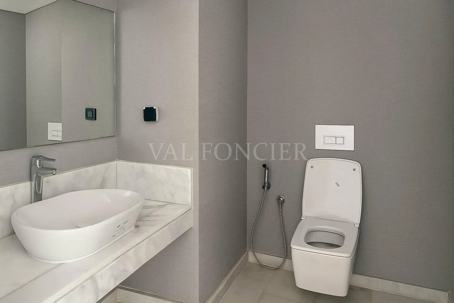 Location sublime appartement avec terrasse 3chambres à Casablanca Finance City - الدار البيضاء (4)
