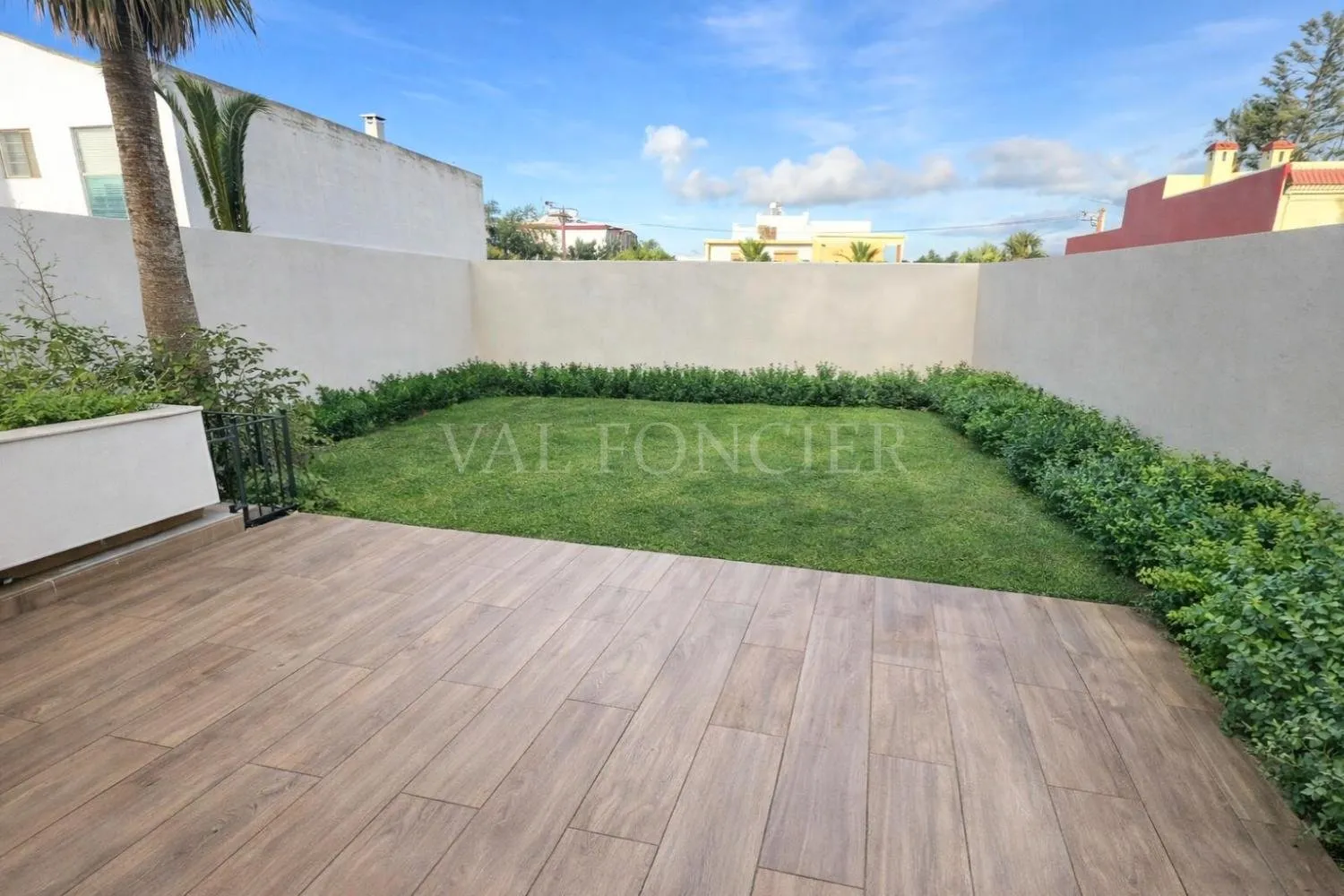 Villa à louer Dar Bouazza – 270m2 - 4 chambres - الدار البيضاء
