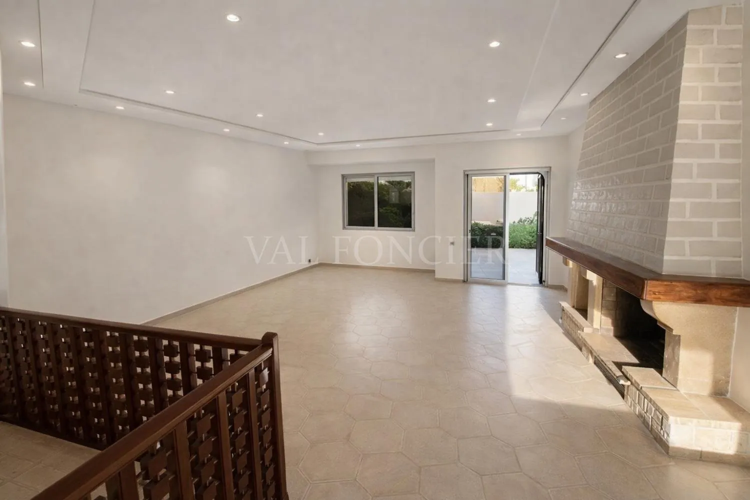 Villa à louer Dar Bouazza – 270m2 - 4 chambres - الدار البيضاء (3)