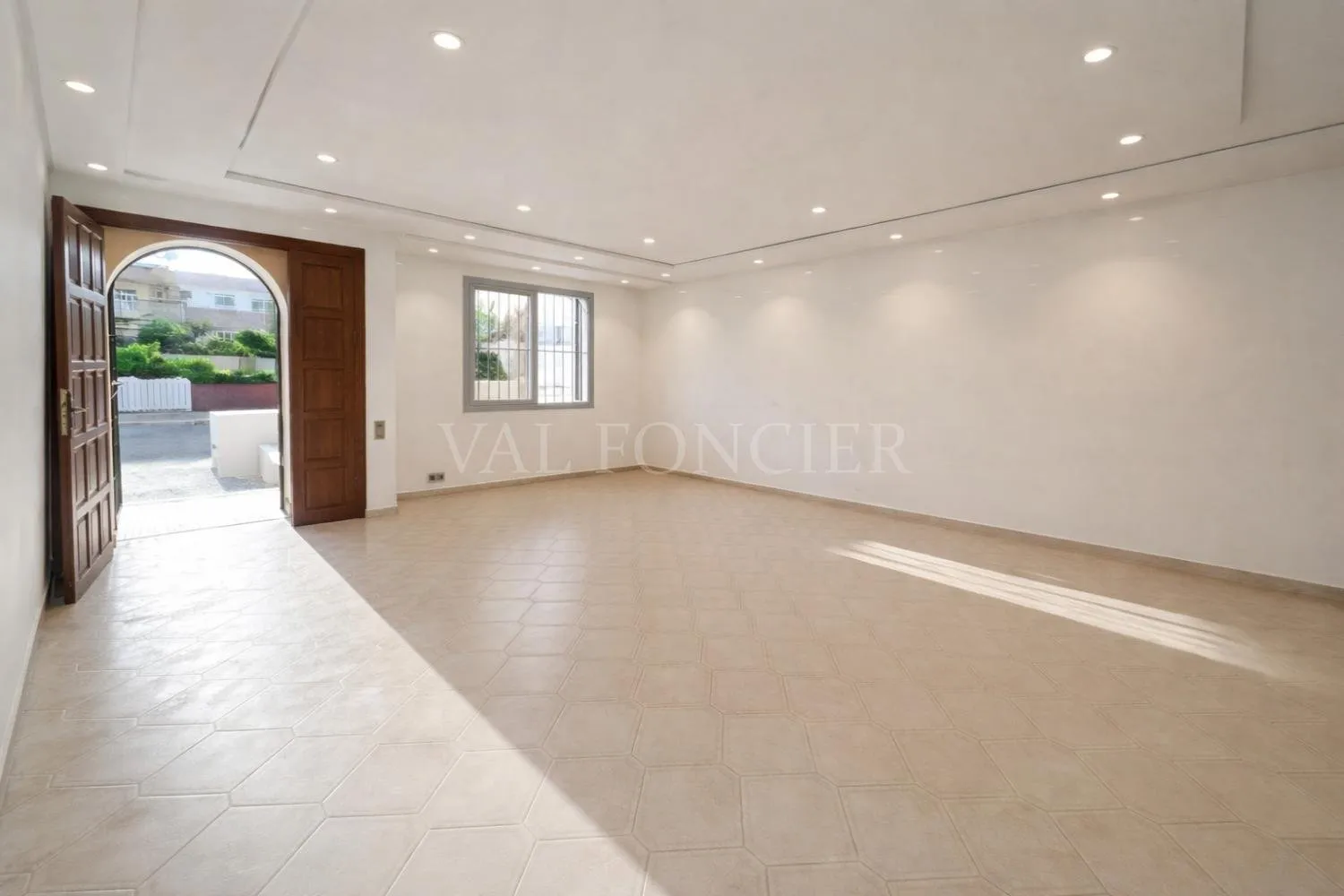 Villa à louer Dar Bouazza – 270m2 - 4 chambres - الدار البيضاء (4)