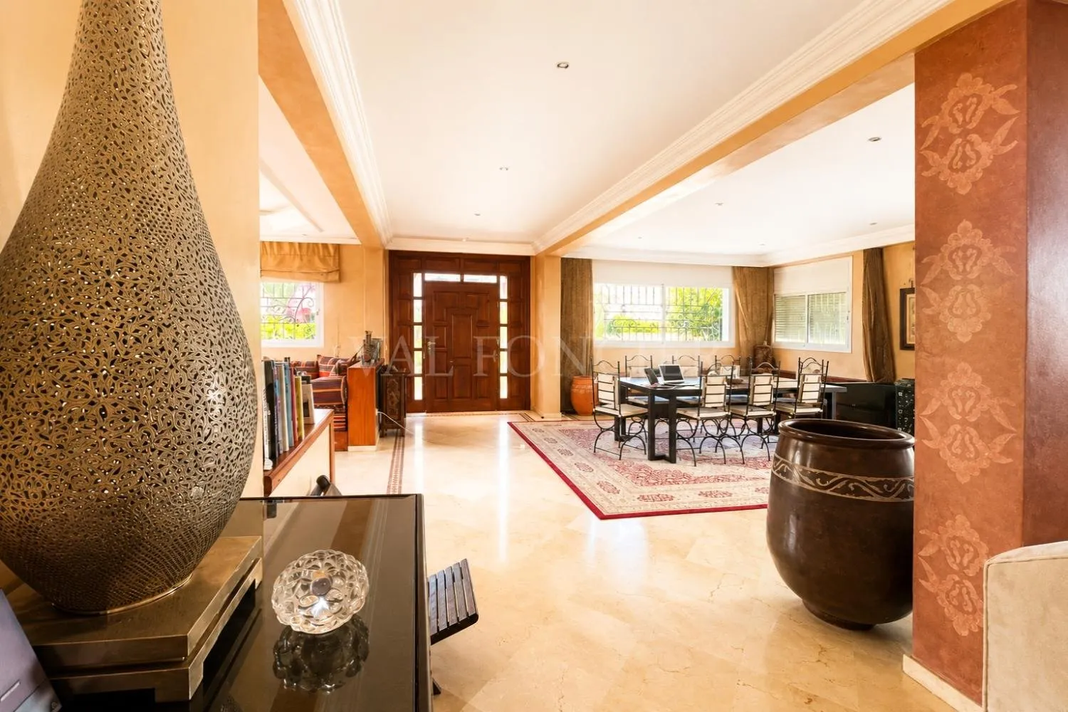 Location villa meublée 5 chambres à Dar Bouazza - الدار البيضاء (4)