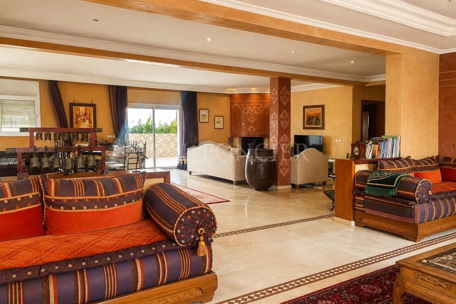 Location villa meublée 5 chambres à Dar Bouazza - الدار البيضاء (3)
