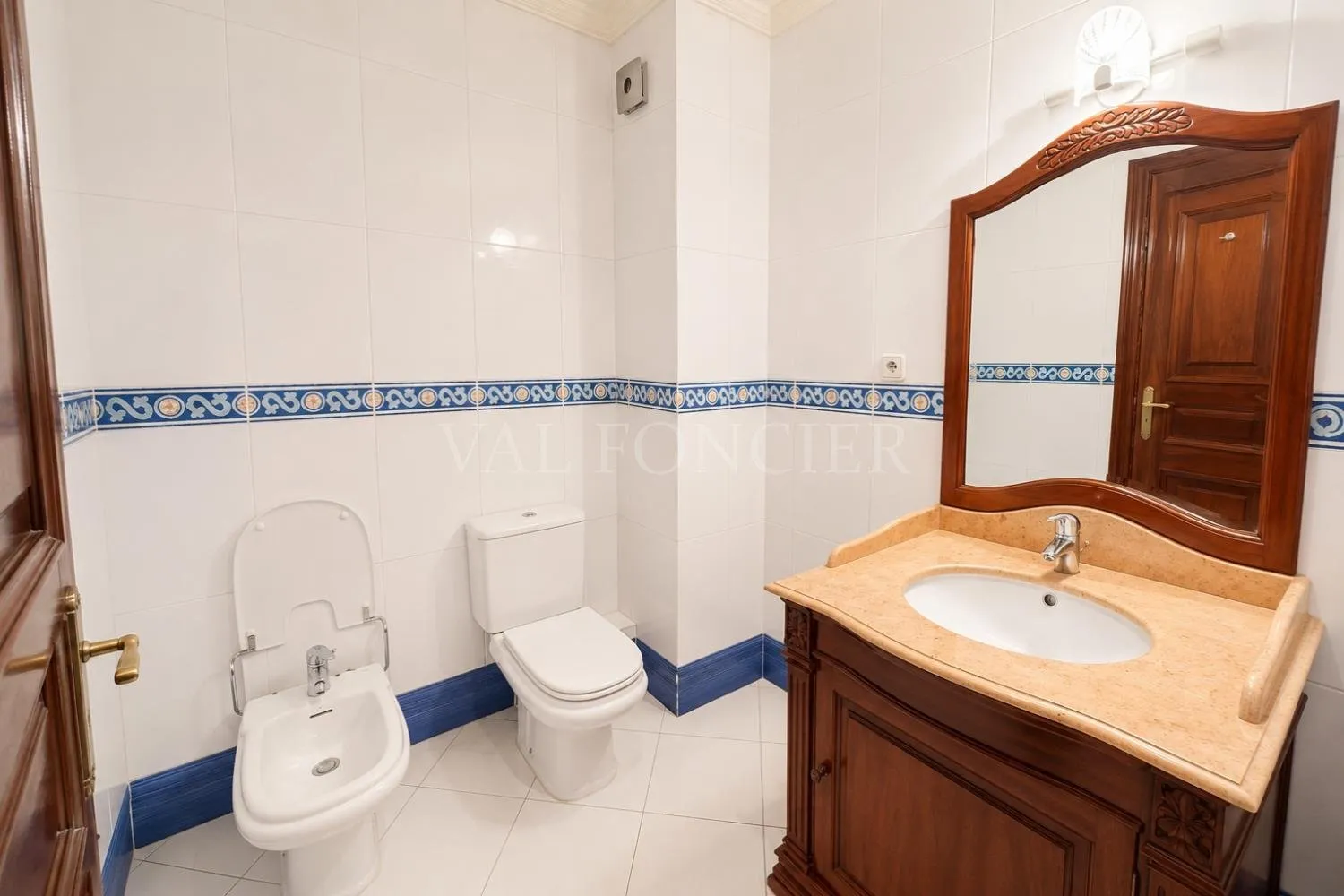 Vente Superbe Appartement 204m2 3Chambres avec terrasse Racine, Casablanca - الدار البيضاء (4)