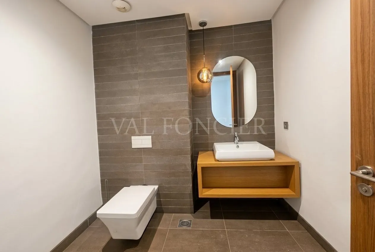 Location Magnifique appartement meublé moderne 190m2 Ain Diab, Casablanca - الدار البيضاء (2)
