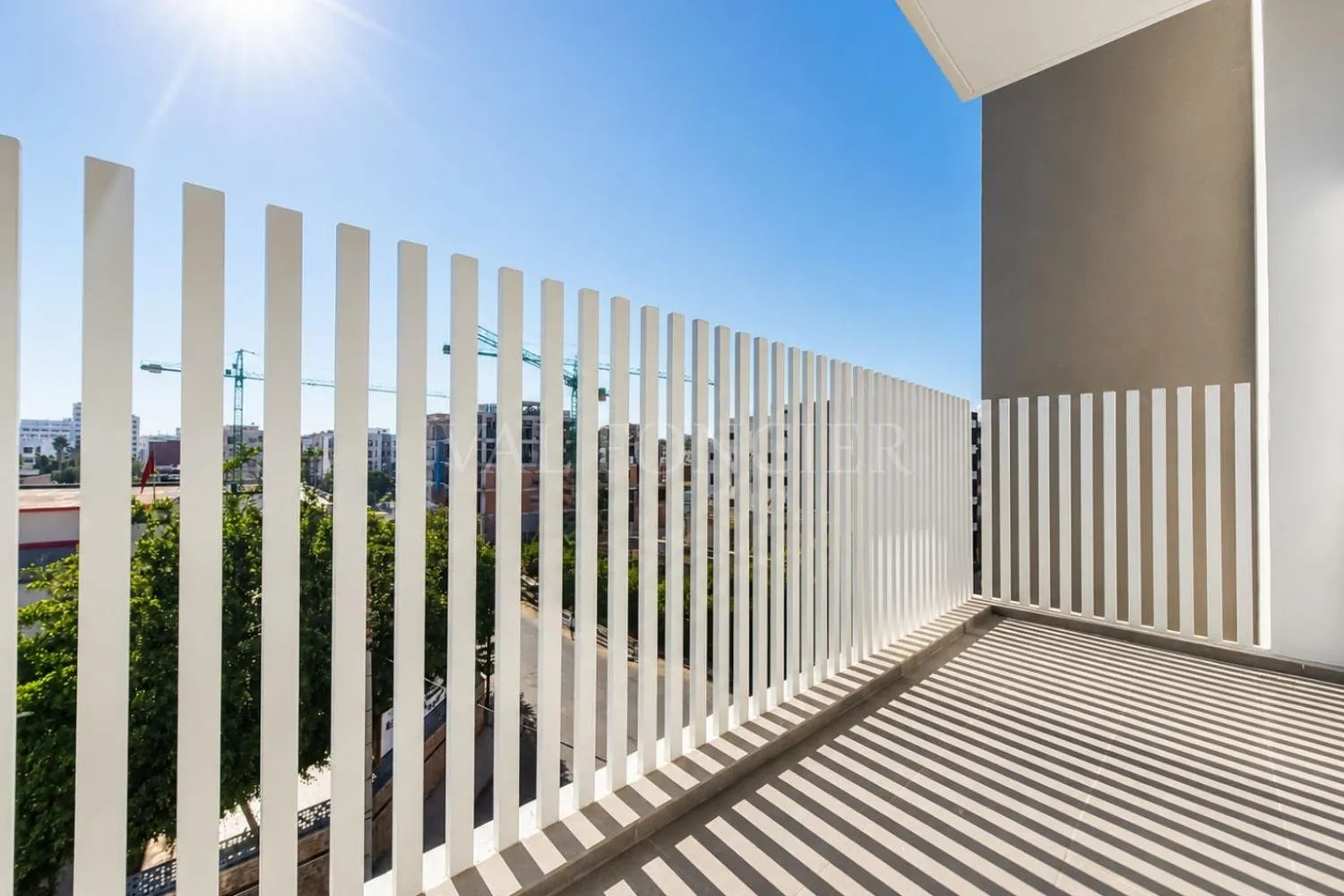 Location superbe studio meublé avec terrasse Anoual, Casablanca - الدار البيضاء (3)