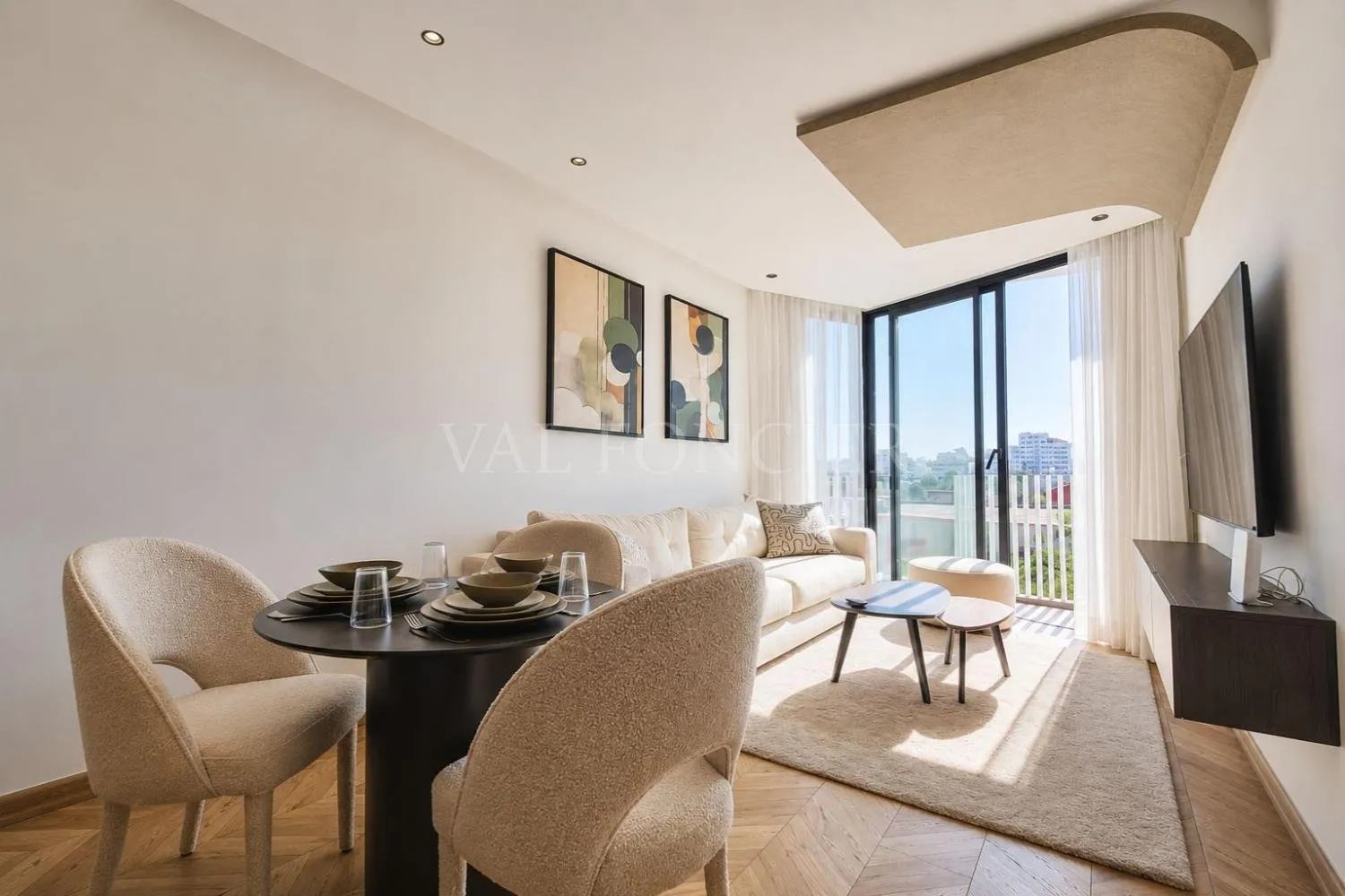 Location superbe studio meublé avec terrasse Anoual, Casablanca - الدار البيضاء