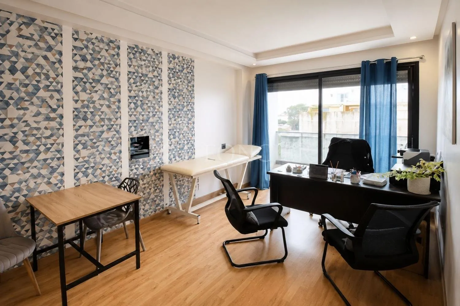 Location Studio moderne usage habitation ou bureau, Bourgogne, Casablanca - الدار البيضاء (2)