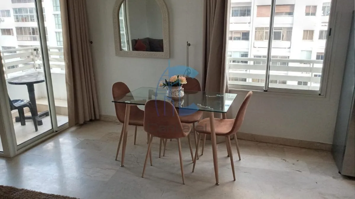Location studio meublé à Gauthier - الدار البيضاء (2)