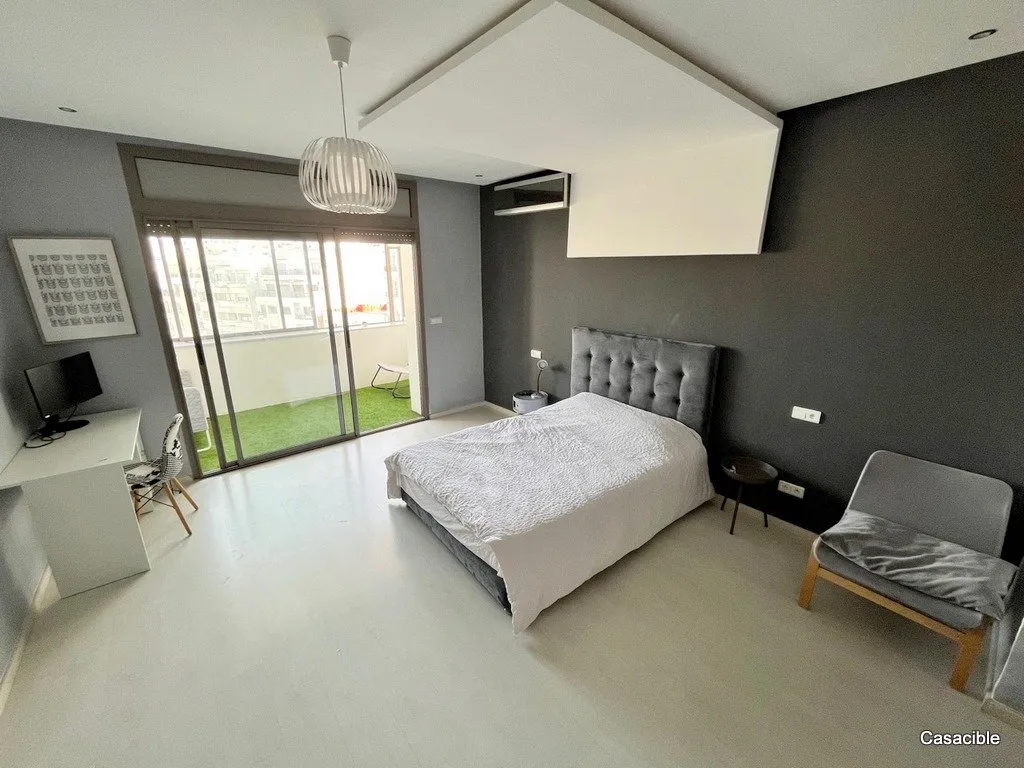 Boulevard Anfa: Location appartement meublé, 3 chambres, 3 balcons. - الدار البيضاء (4)