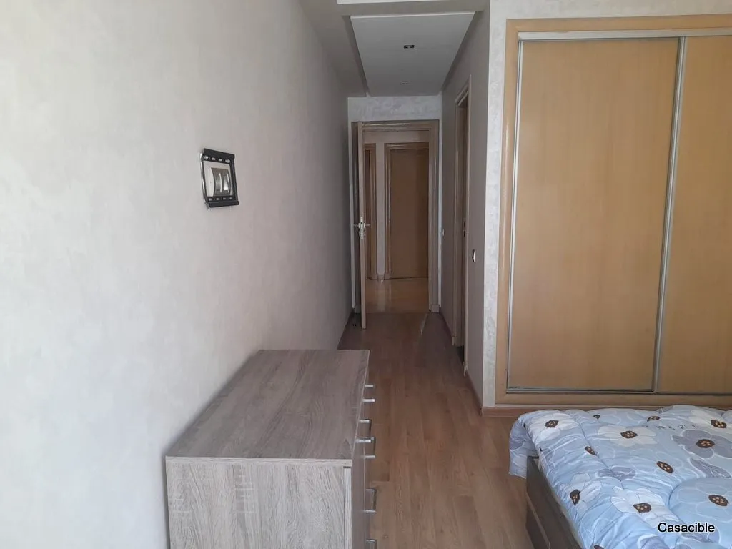 2 Mars: Location appartement meublé, 2 chambres, balcon. - الدار البيضاء (4)