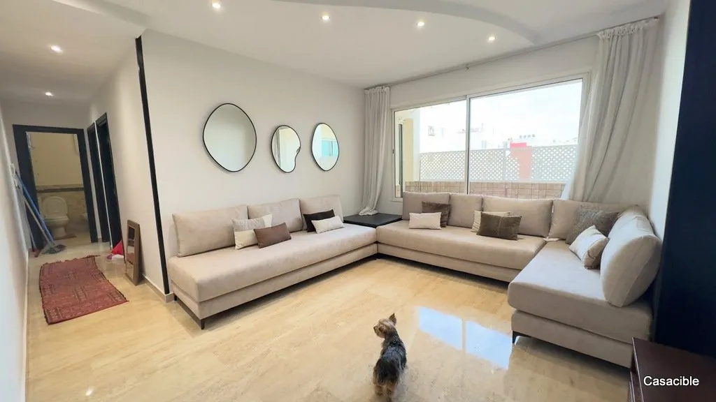 Bourgogne: Location studio meublé avec balcon. - الدار البيضاء