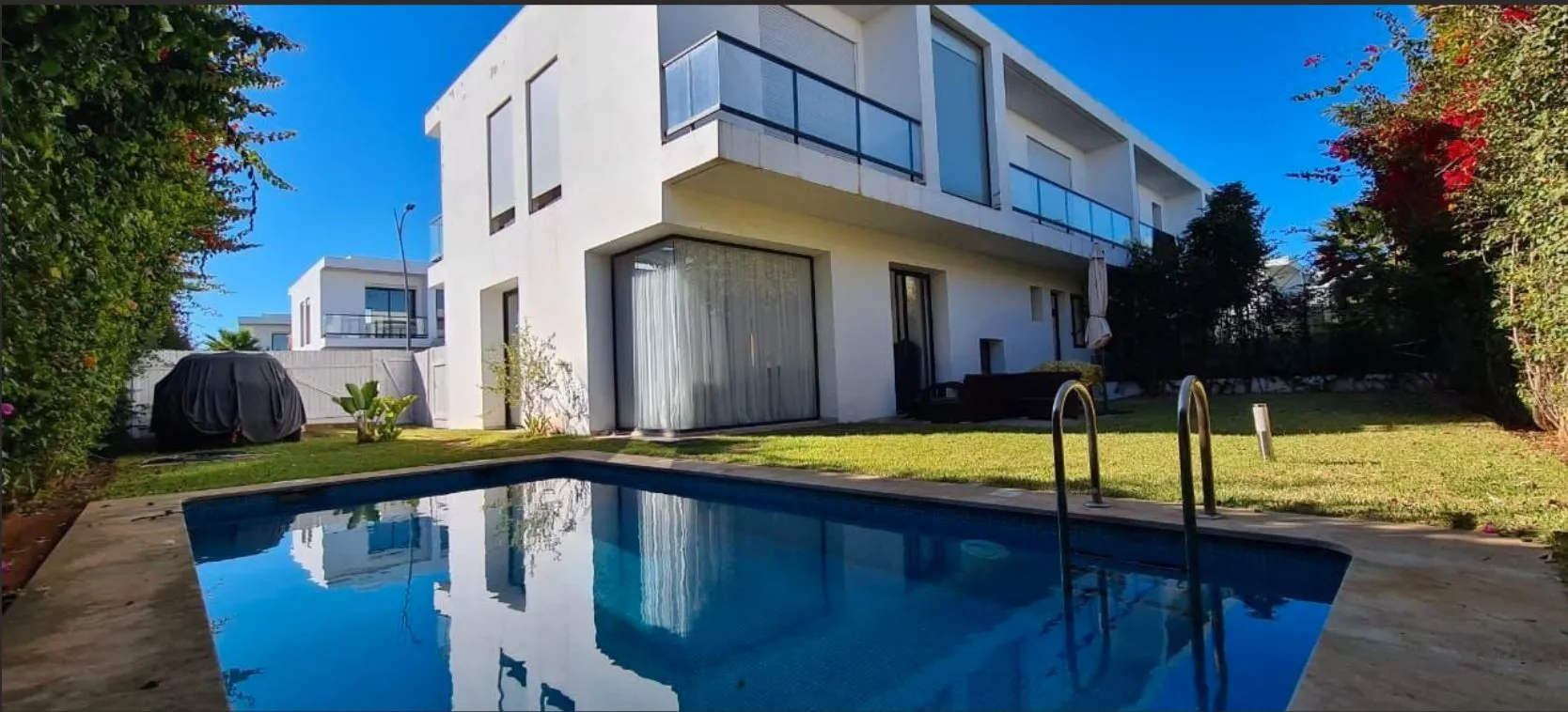 Villa meublée avec piscine à Dar Bouazza, dans résidence sécurisée - الدار البيضاء (4)