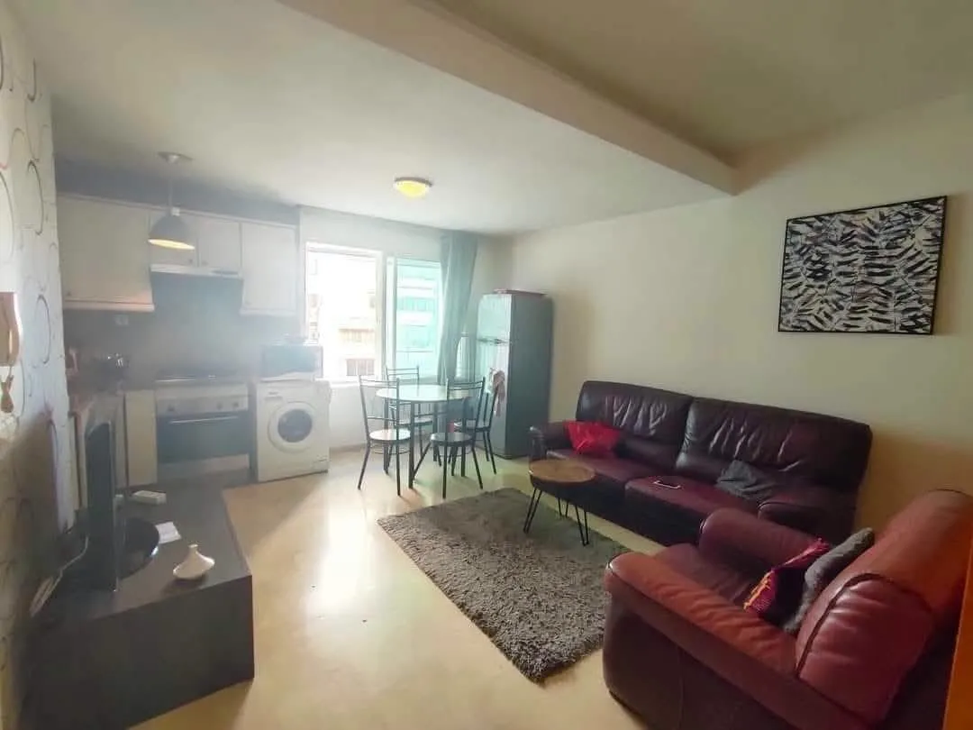 Studio meublé 42m² Anfa 4800 dh - الدار البيضاء
