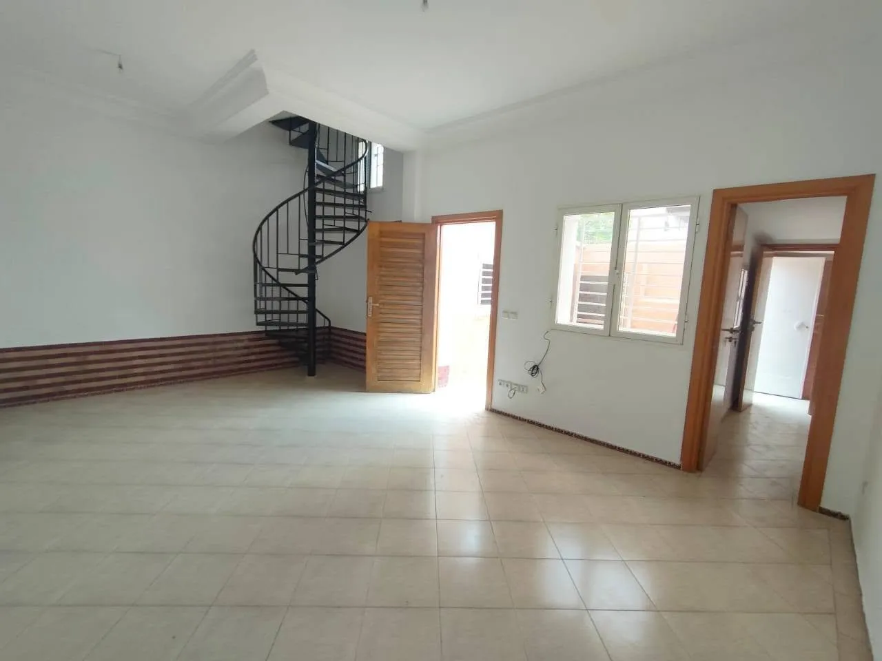 Maison Duplex 84m² Ain Diab 7000 dh - الدار البيضاء (4)