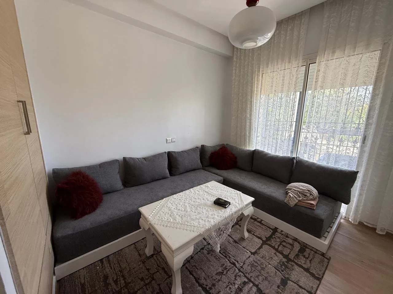 Dar Bouazza – Joli Appartement Meublé  à Louer Vue Mer 3CH - دار بوعزة (2)