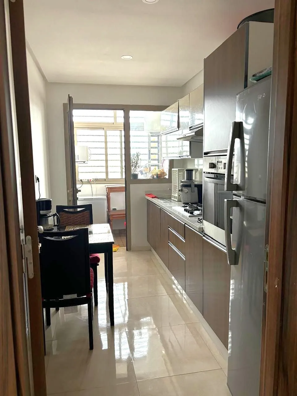 SUPERBE DEUX CHAMBRES MEUBLE / BOUSKOURA - الدار البيضاء (2)