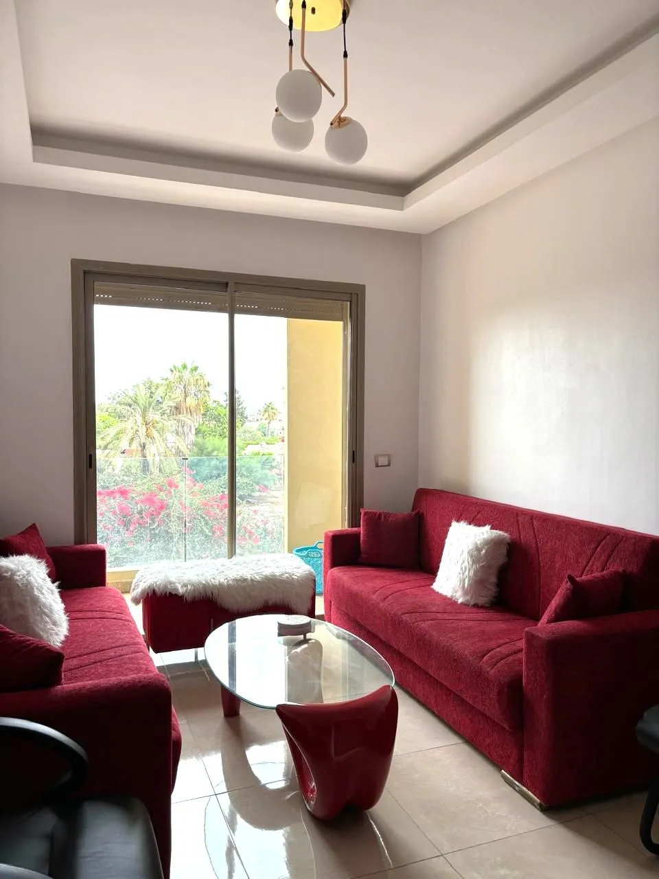 SUPERBE DEUX CHAMBRES MEUBLE / BOUSKOURA - الدار البيضاء (4)