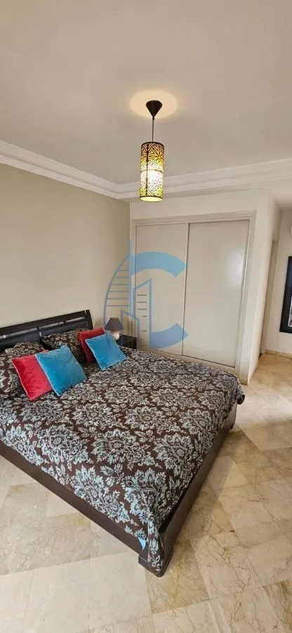 SPACIEUX STUDIO MEUBLÉ EN LOCATION TRIANGLE D'OR - الدار البيضاء (4)
