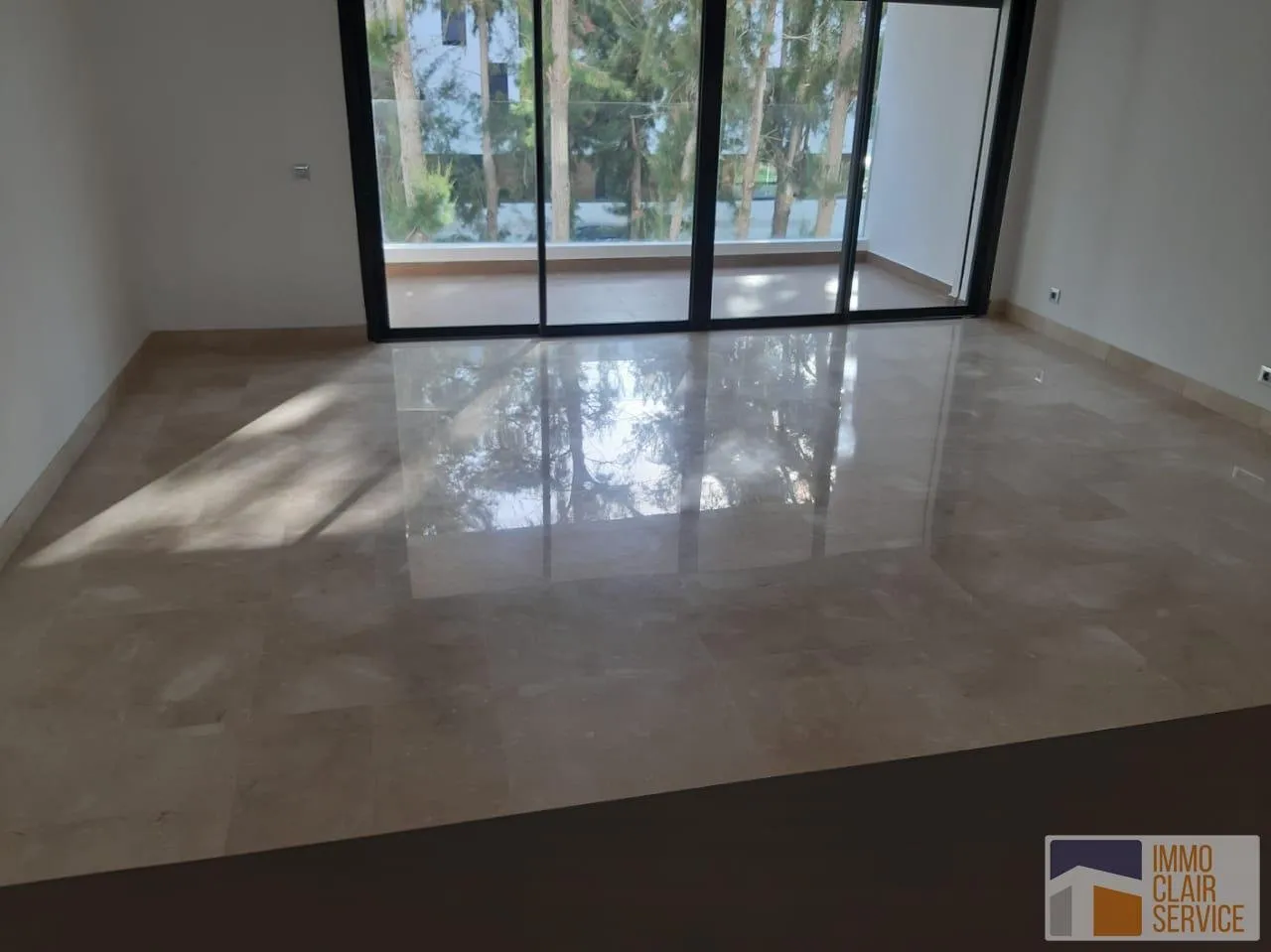Appartement de haut standing, neuf (Orangeraies Souissi) - الرباط