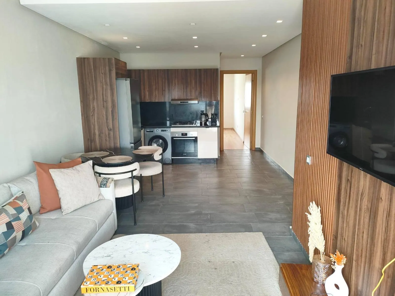 Studio meublé 54m² Hôpitaux TRAM 7000 Dh - الدار البيضاء (4)