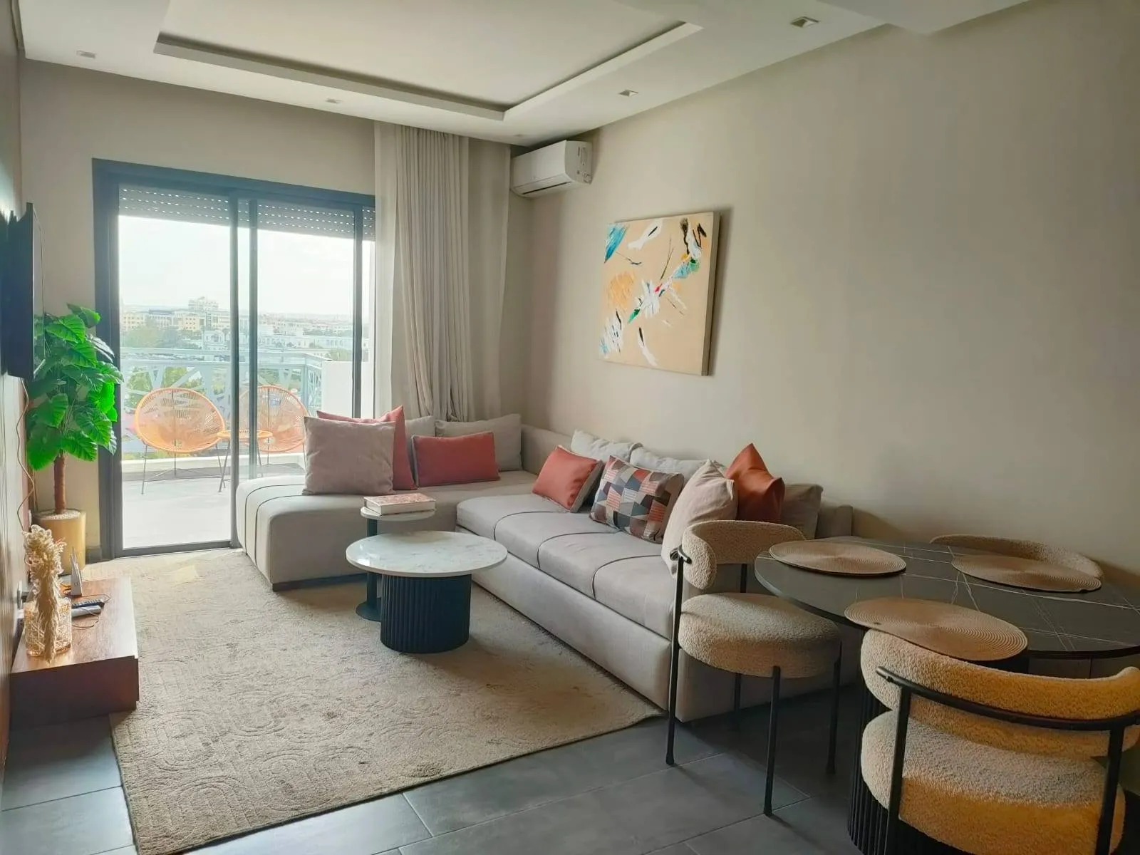 Studio meublé 54m² Hôpitaux TRAM 7000 Dh - الدار البيضاء (3)