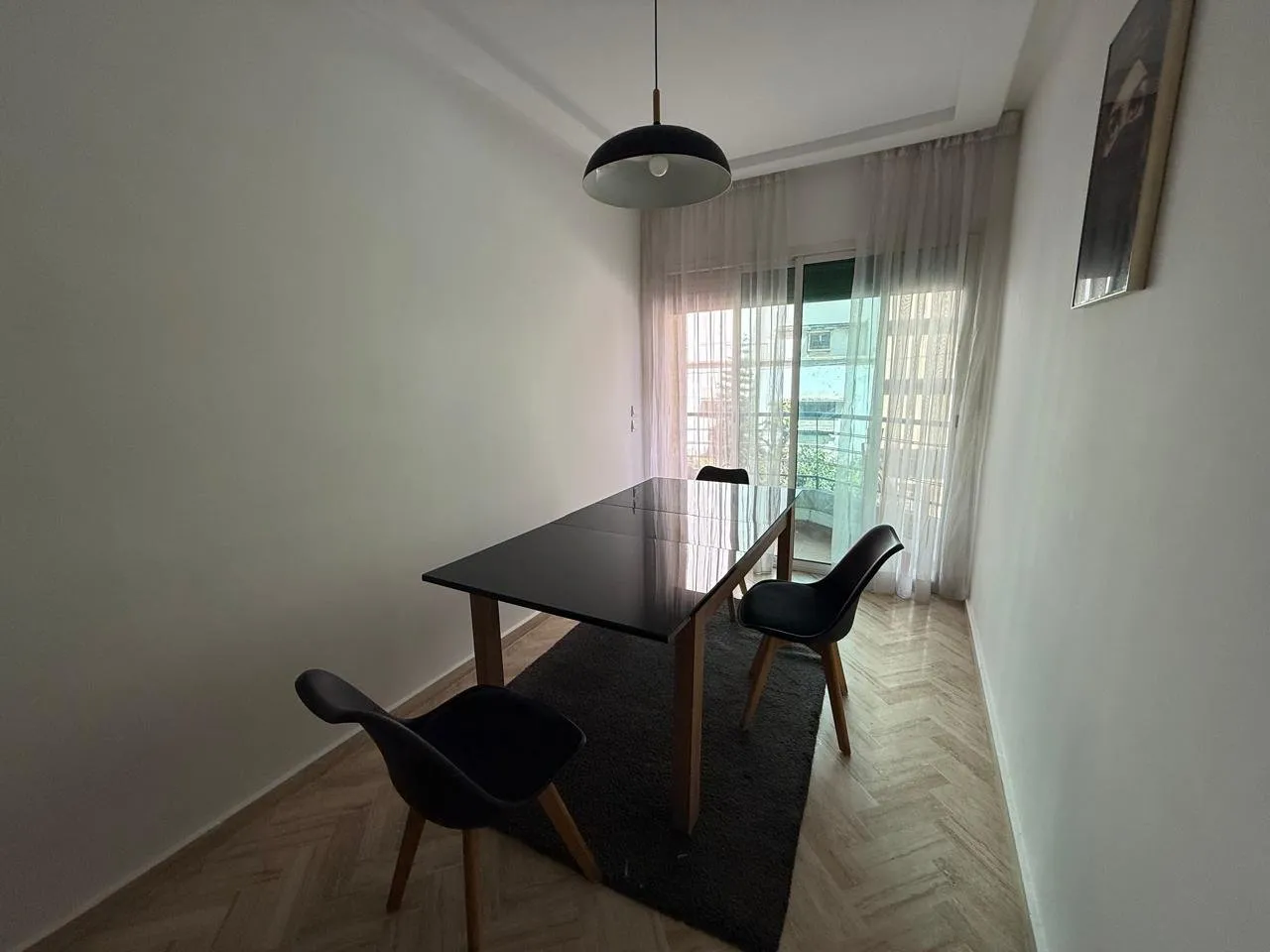 Appartement meublé en location sur le Bd Abdelmoumen 2CH - الدار البيضاء (2)