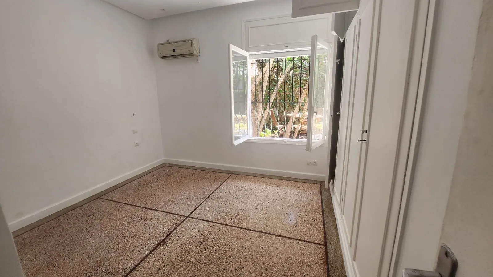 STUDIO EN LOCATION -GAUTHIER- - الدار البيضاء (4)